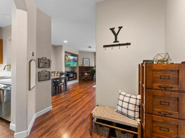 625 Sumner Way 4, Oceanside CA 92058