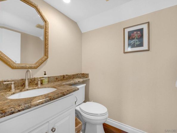 40 Brena, Irvine CA 92620