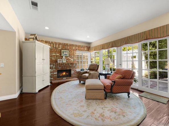 40 Brena, Irvine CA 92620