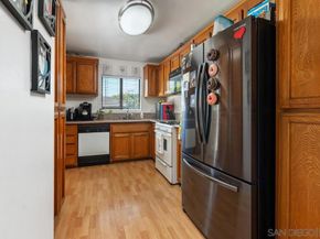 6028 Gaines St, San Diego CA 92110