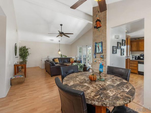 6028 Gaines St, San Diego CA 92110