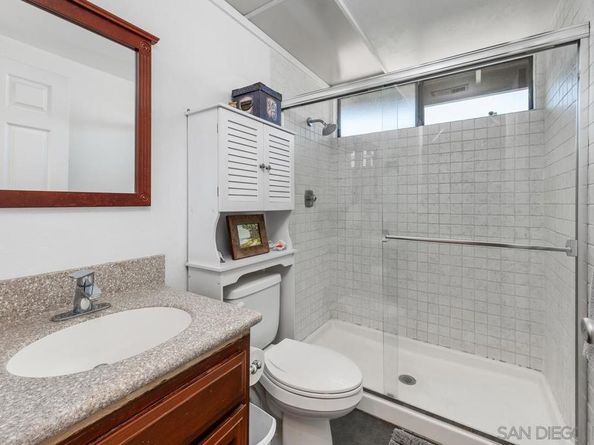 6028 Gaines St, San Diego CA 92110