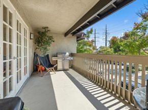 6028 Gaines St, San Diego CA 92110