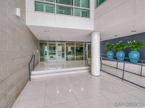 425 W Beech St 1706, San Diego CA 92101