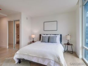 425 W Beech St 1706, San Diego CA 92101