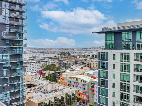 425 W Beech St 1706, San Diego CA 92101