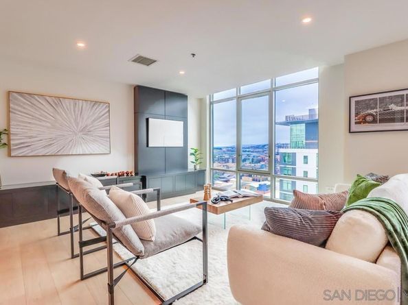 425 W Beech St 1706, San Diego CA 92101