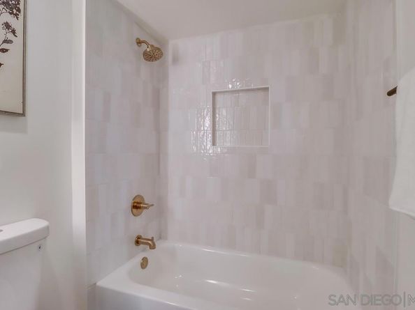 425 W Beech St 1706, San Diego CA 92101