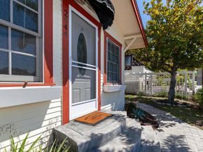 2544 Juan St, San Diego CA 92110