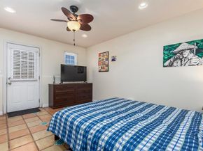 2544 Juan St, San Diego CA 92110