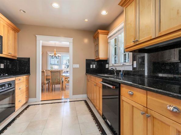 2544 Juan St, San Diego CA 92110