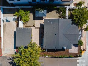 2544 Juan St, San Diego CA 92110