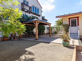 2544 Juan St, San Diego CA 92110