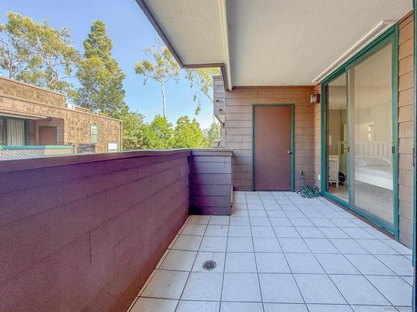 4435 Nobel Dr Unit 19, San Diego CA 92122