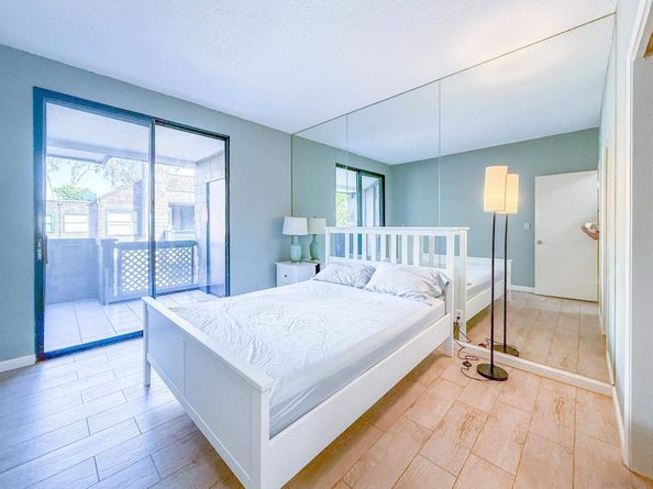 4435 Nobel Dr Unit 19, San Diego CA 92122