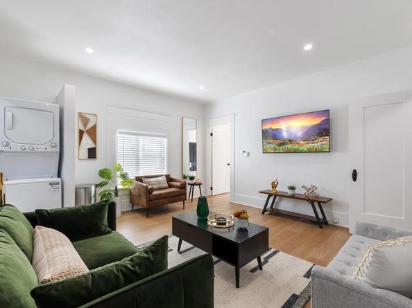 1055 21st, San Diego CA 92102