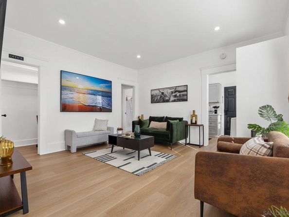 1055 21st, San Diego CA 92102