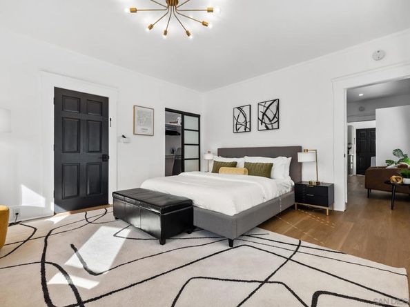 1055 21st, San Diego CA 92102