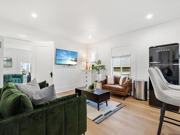 1055 21st, San Diego CA 92102