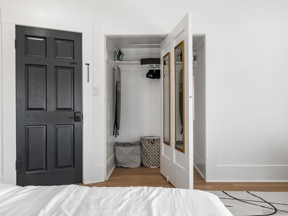 1055 21st, San Diego CA 92102