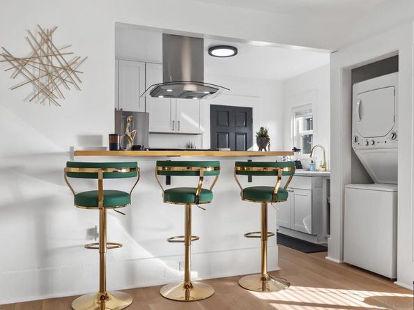 1055 21st, San Diego CA 92102