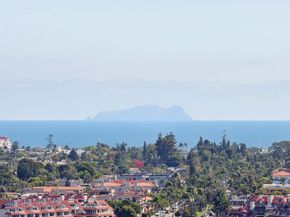 700 Front St 1402, San Diego CA 92101
