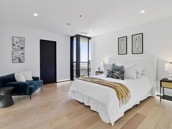 700 Front St 1402, San Diego CA 92101