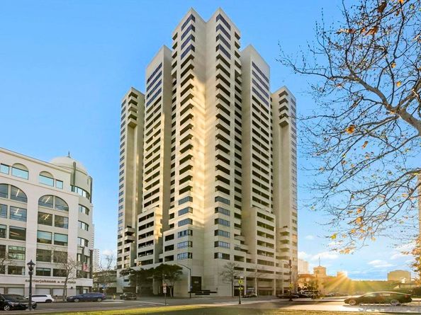 700 Front St 1402, San Diego CA 92101