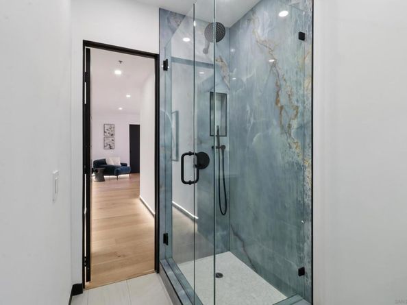 700 Front St 1402, San Diego CA 92101