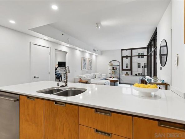 1441 9th Ave 402, San Diego CA 92101