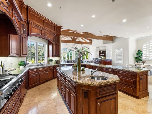 4695 Rancho Verde Trl, San Diego CA 92130