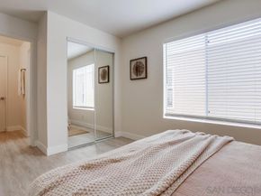 1703 La Playa Ave B, San Diego CA 92109
