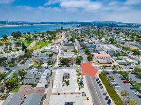 1703 La Playa Ave B, San Diego CA 92109