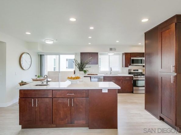 1703 La Playa Ave B, San Diego CA 92109