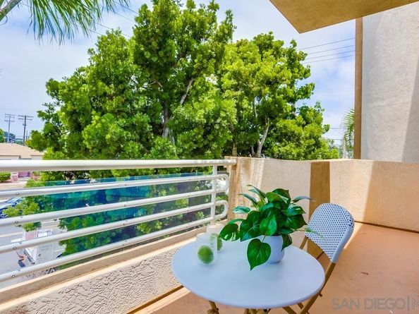 1703 La Playa Ave B, San Diego CA 92109