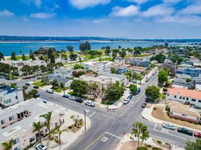 1703 La Playa Ave B, San Diego CA 92109