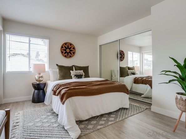 1703 La Playa Ave B, San Diego CA 92109