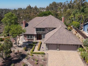 10304 Spruce Grove