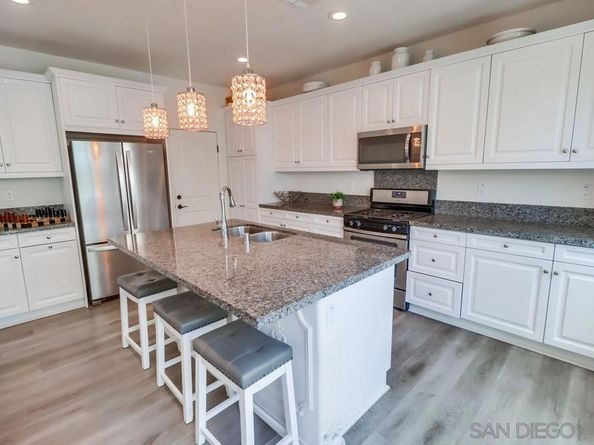 1225 Camino Avalon, Chula Vista CA 91913