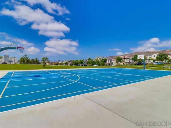 1225 Camino Avalon, Chula Vista CA 91913