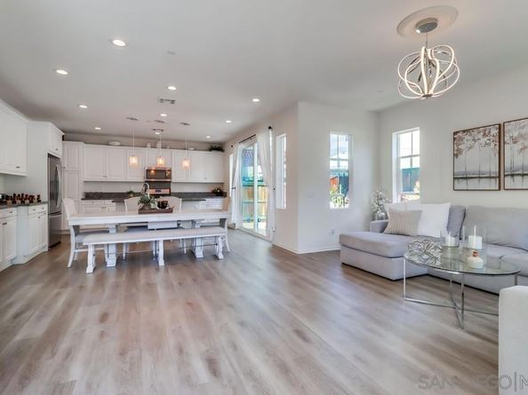 1225 Camino Avalon, Chula Vista CA 91913