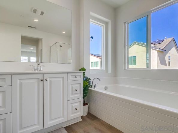 1225 Camino Avalon, Chula Vista CA 91913