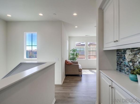 1225 Camino Avalon, Chula Vista CA 91913