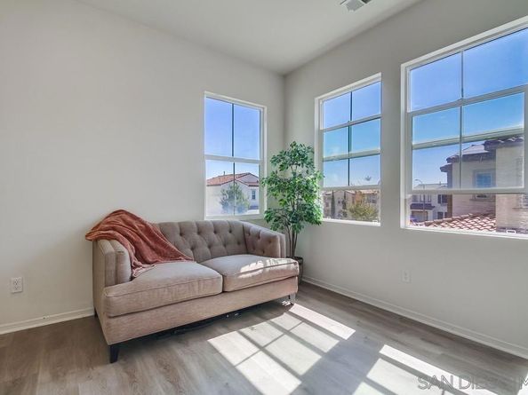 1225 Camino Avalon, Chula Vista CA 91913