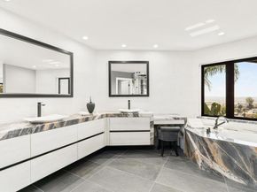 1695 Neale St, San Diego CA 92103