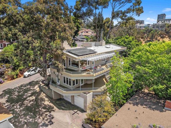 405 W Nutmeg St, San Diego CA 92103