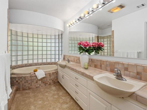 405 W Nutmeg St, San Diego CA 92103