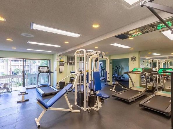 1855 Diamond St 201, San Diego CA 92109