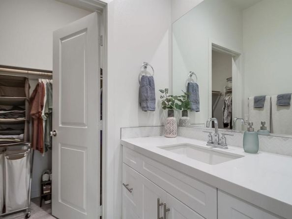 317 Brookside Way, Santee CA 92071