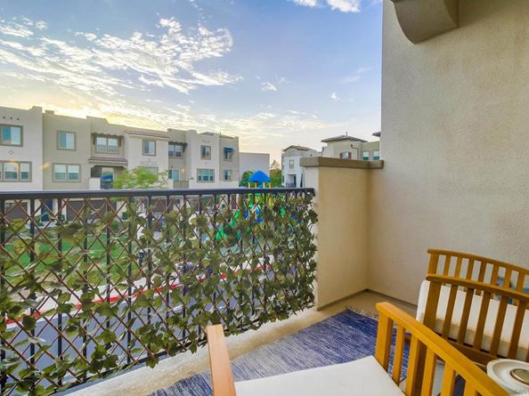 317 Brookside Way, Santee CA 92071